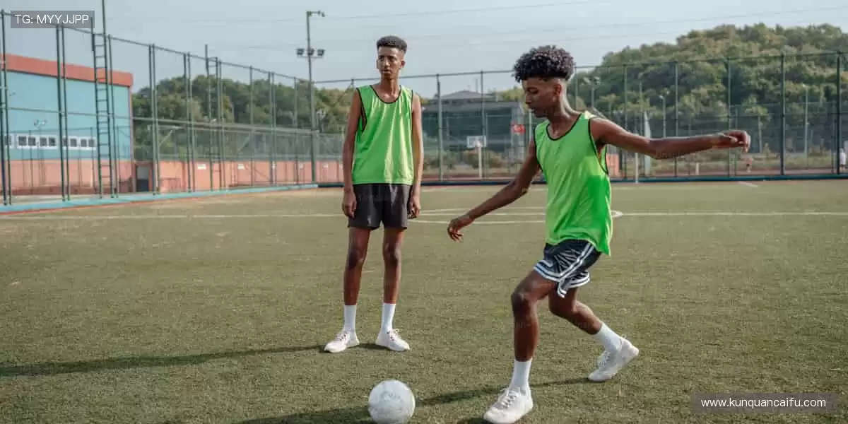 实时互动,弹幕狂欢!🎮🎉 体育直播,让热爱更有温度!